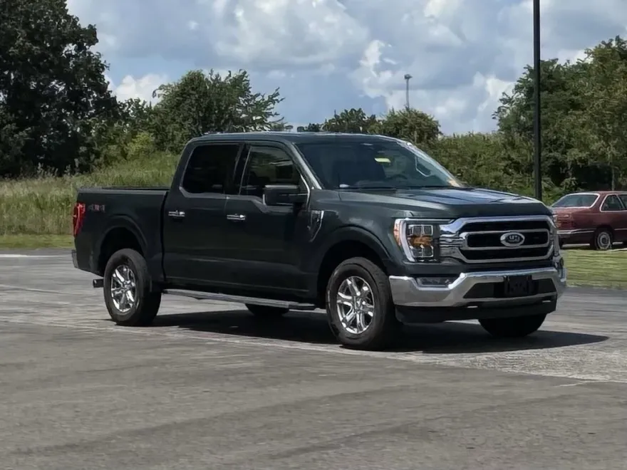 2021 Ford F-150 XLT photo 1