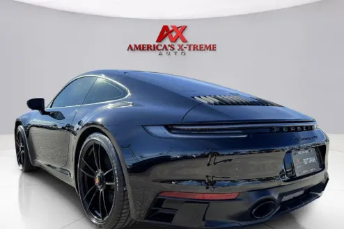 2024 Porsche 911 GTS photo 3