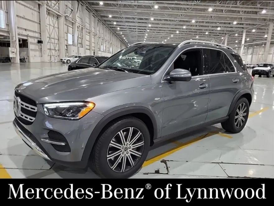 2025 Mercedes Benz GLE 450e 4MATIC photo 1