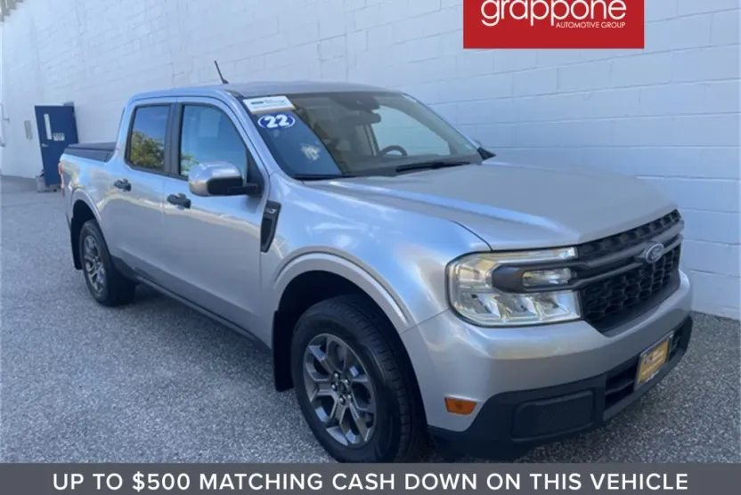 2022 Ford Maverick XLT photo 1