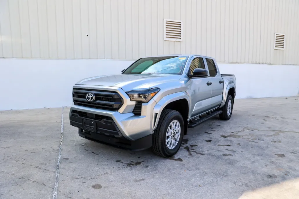 2024 Toyota Tacoma SR photo 1