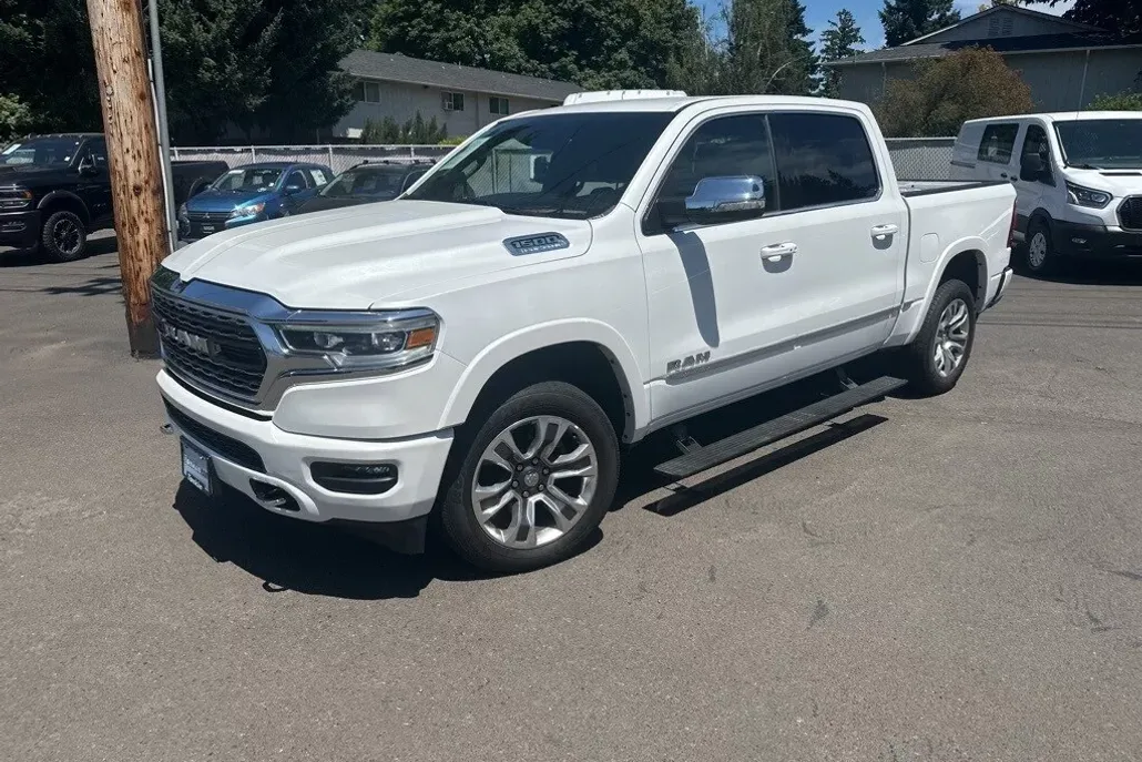 2023 Ram 1500 Limited photo 1