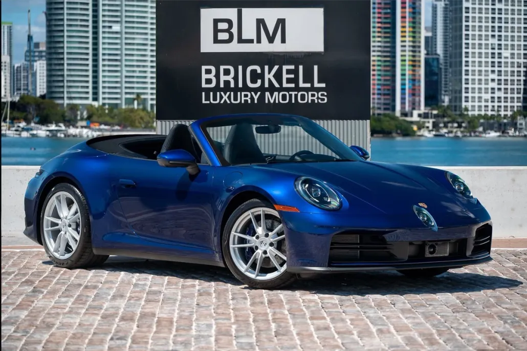 2025 Porsche 911 photo 1