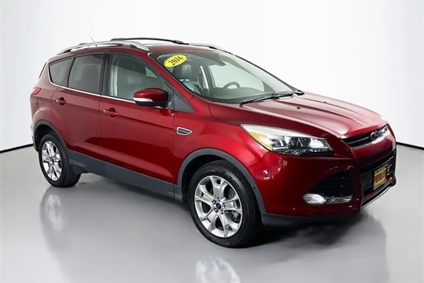 2016 Ford Escape Titanium photo 1