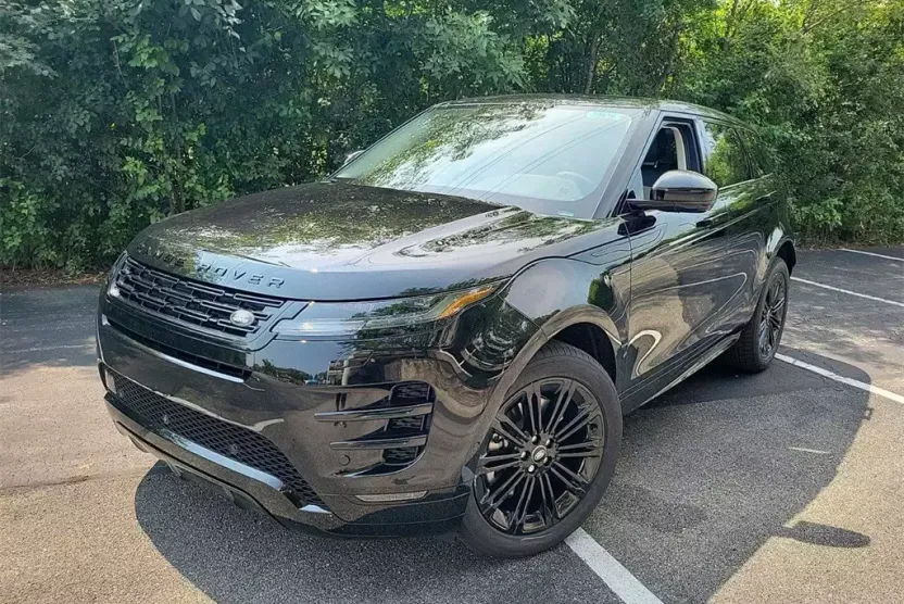 2025 Land Rover Range Rover Evoque photo 1