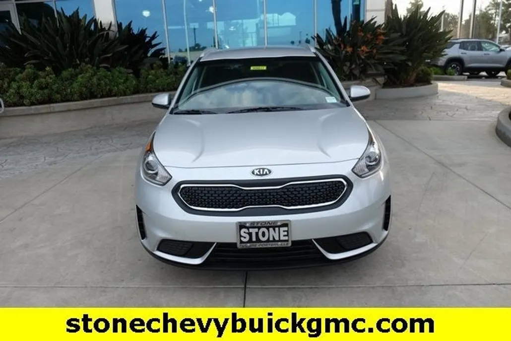 2019 Kia Niro LX photo 1