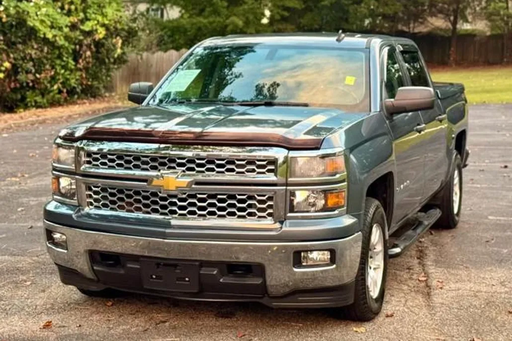 2014 Chevrolet Silverado 1500 LT photo 1