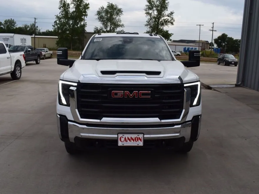 2024 Gmc Sierra 3500 HD Pro photo 1