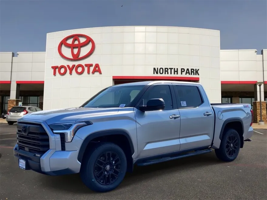 2026 Toyota Tundra SR5 photo 1