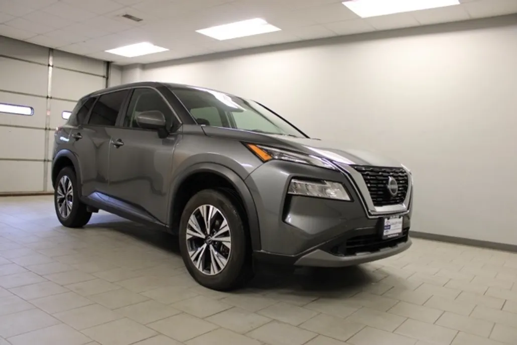 2023 Nissan Rogue SV photo 1