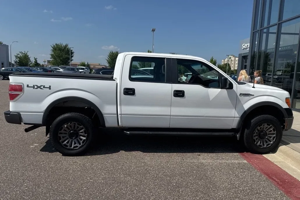 2013 Ford F-150 XL photo 1