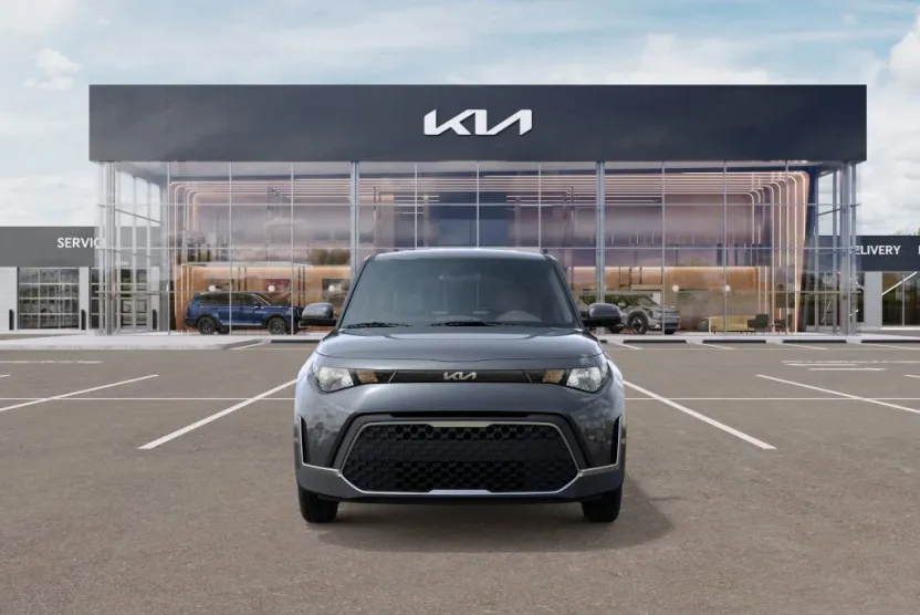 2025 Kia Soul LX photo 1