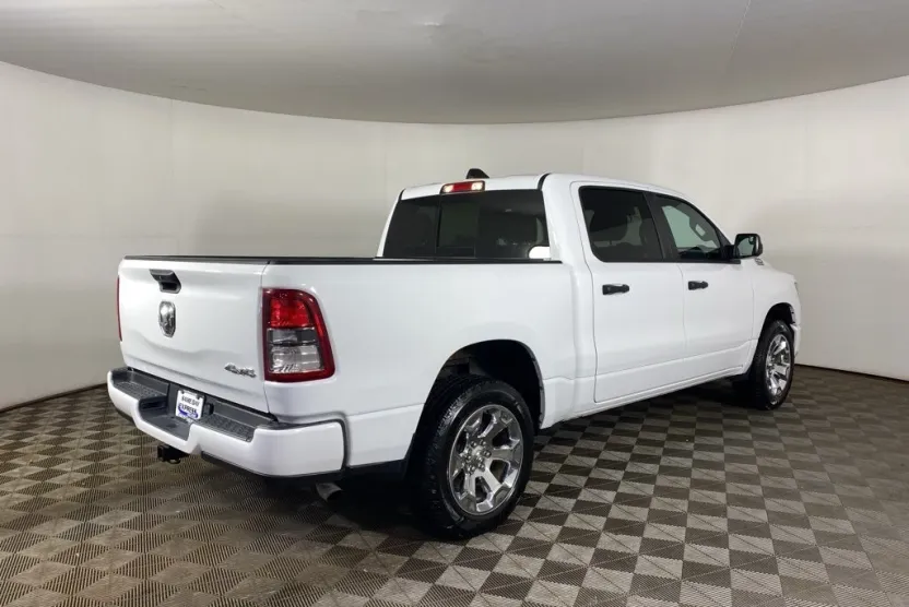 2024 Ram 1500 Tradesman photo 1