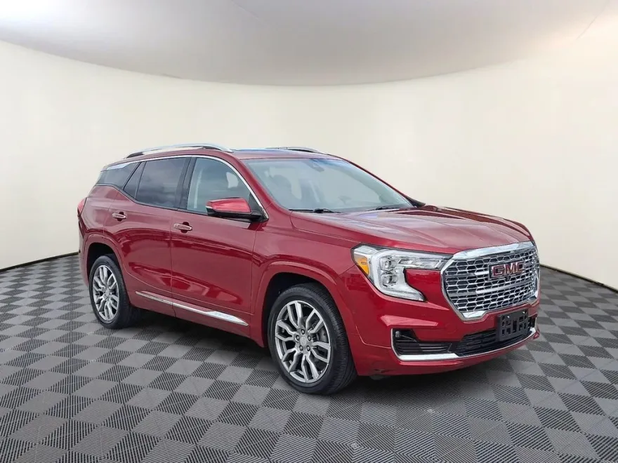 2023 Gmc Terrain Denali photo 1