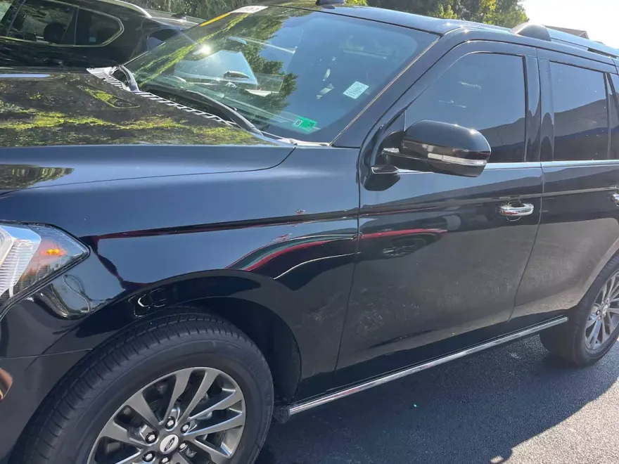 2020 Ford Expedition Limited photo 1