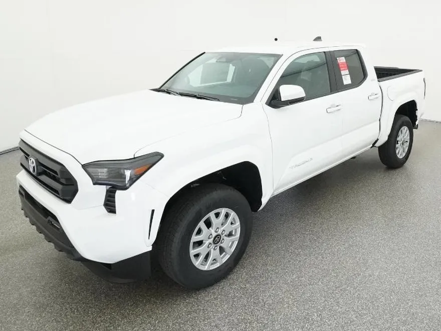 2025 Toyota Tacoma SR5 4x4 Double Cab photo 1