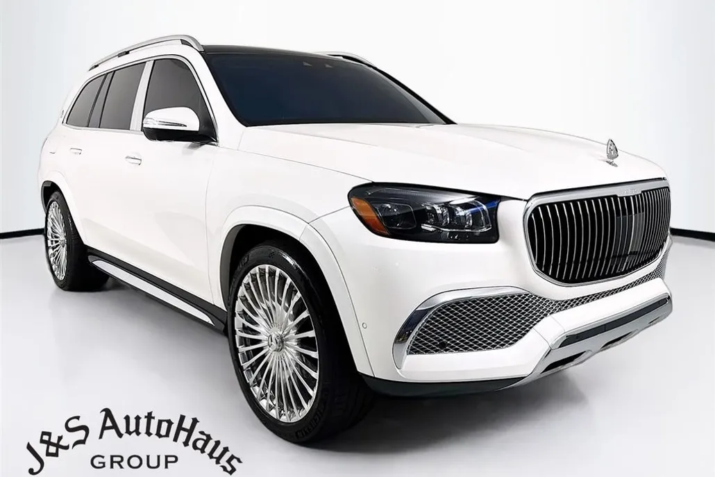 2023 Mercedes Benz GLS Maybach 600 4MATIC photo 1