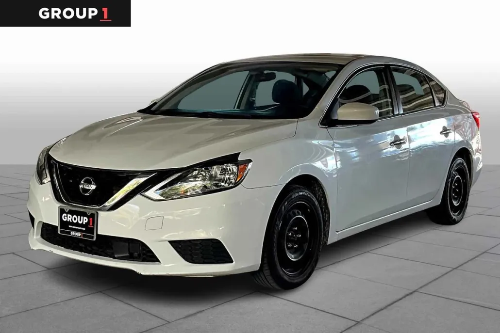 2018 Nissan Sentra S photo 1