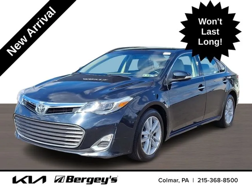2015 Toyota Avalon photo 1