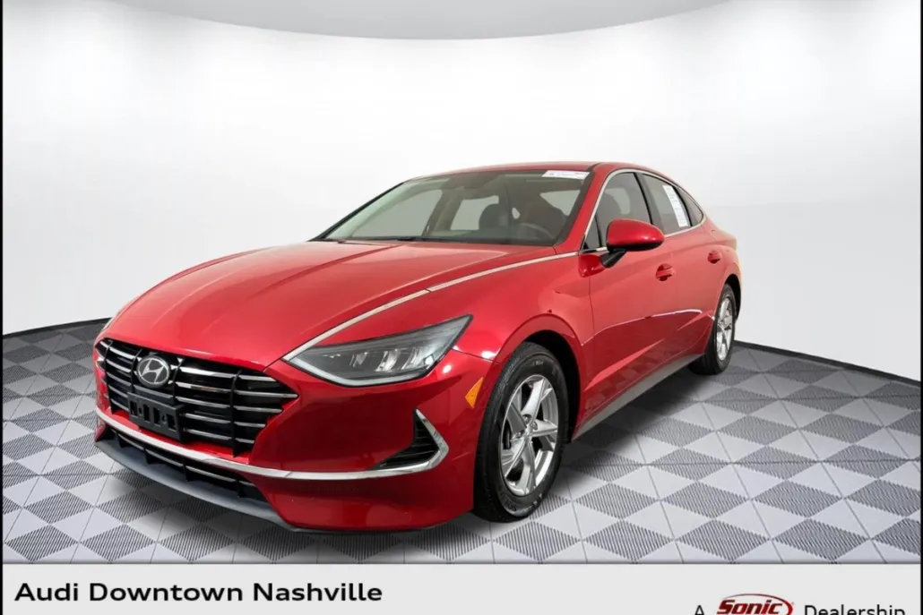 2022 Hyundai Sonata SE photo 1