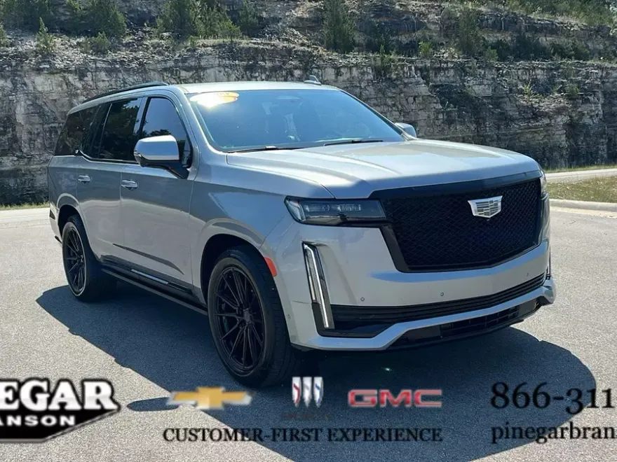 2024 Cadillac Escalade Sport Platinum photo 1
