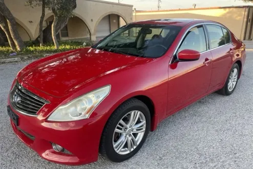 2011 Infiniti G37 photo 3