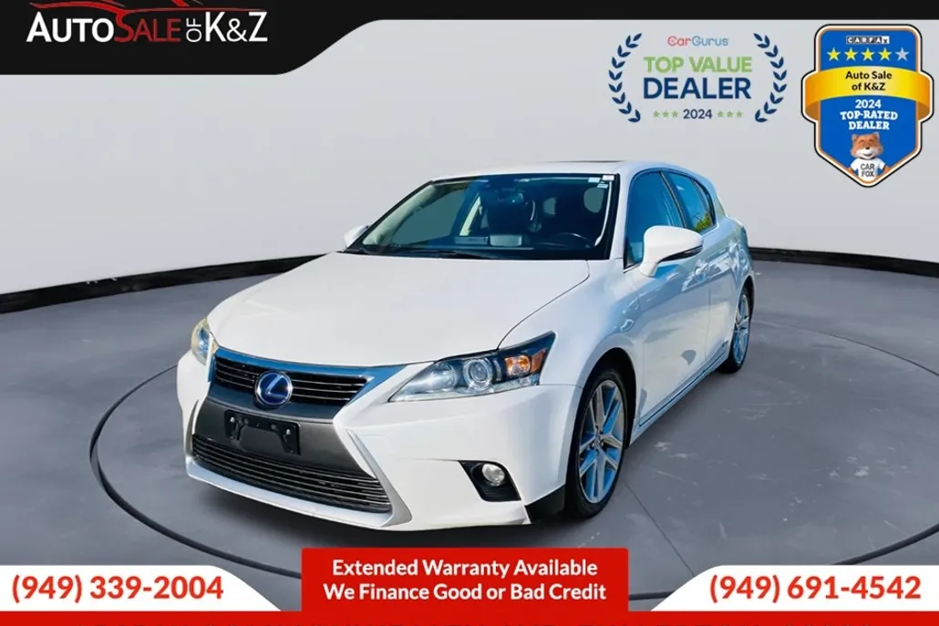 2015 Lexus CT 200h photo 1