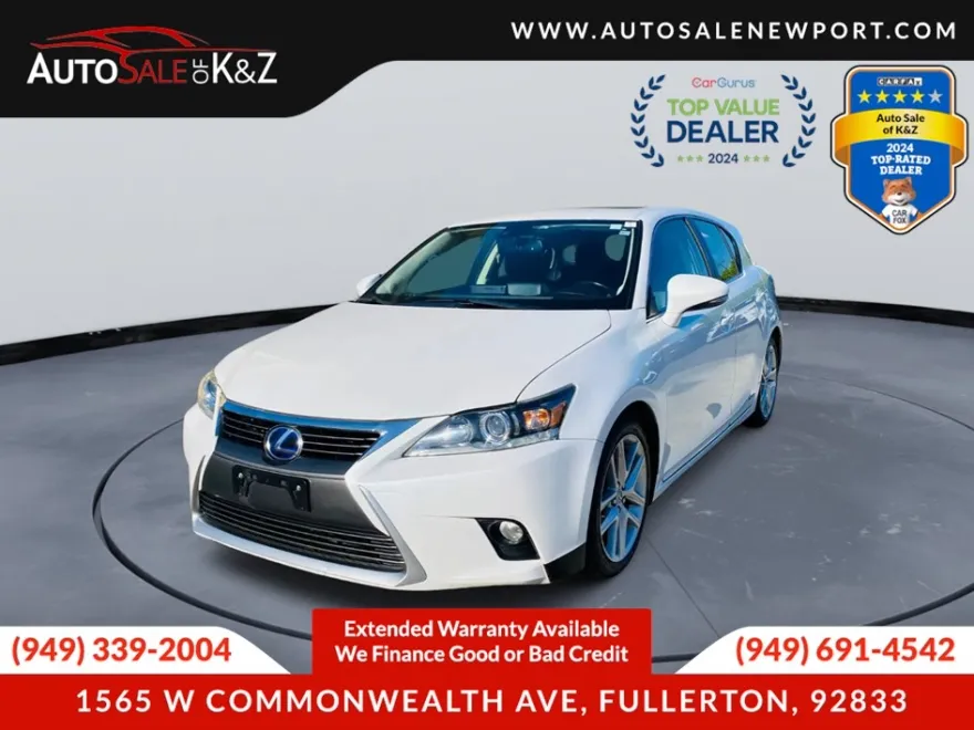 2015 Lexus CT 200h photo 1