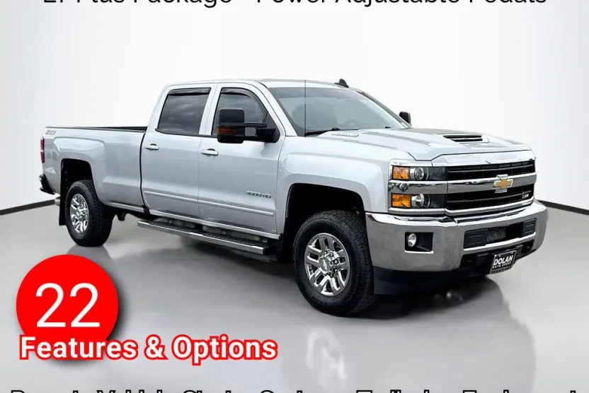 2019 Chevrolet Silverado 3500HD LT photo 1