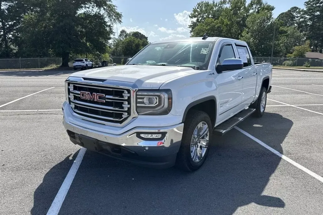2018 Gmc Sierra 1500 SLT photo 1