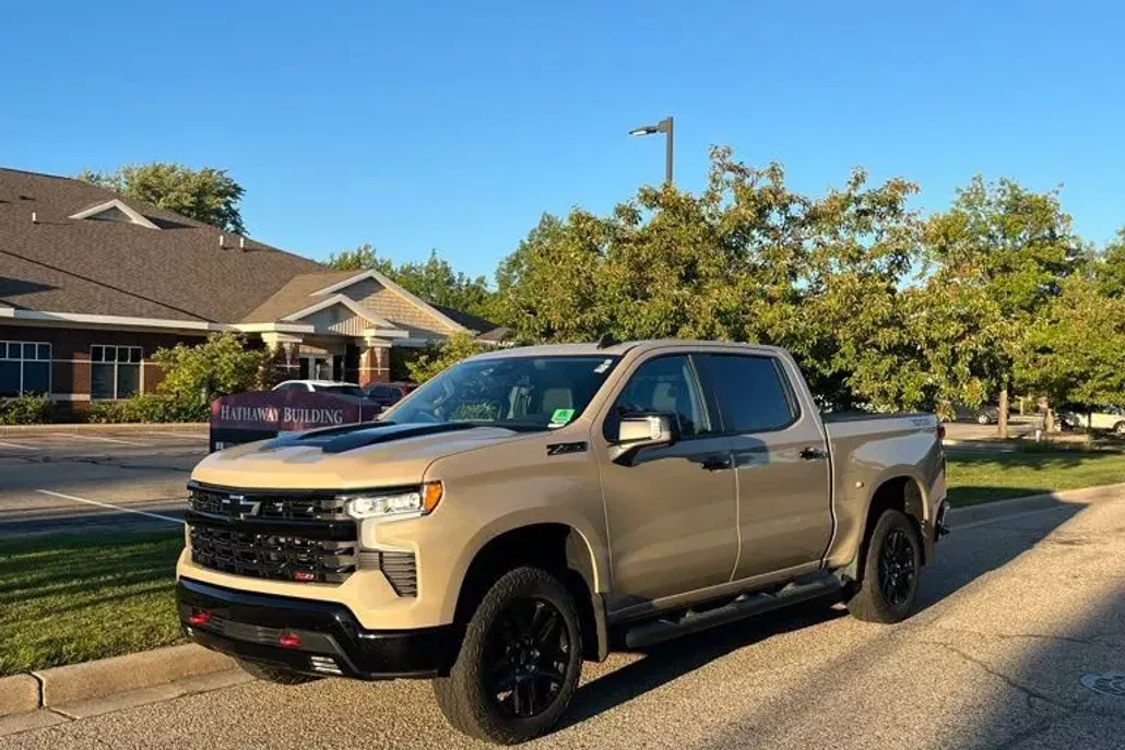 2022 Chevrolet Silverado 1500 LT Trail Boss photo 1