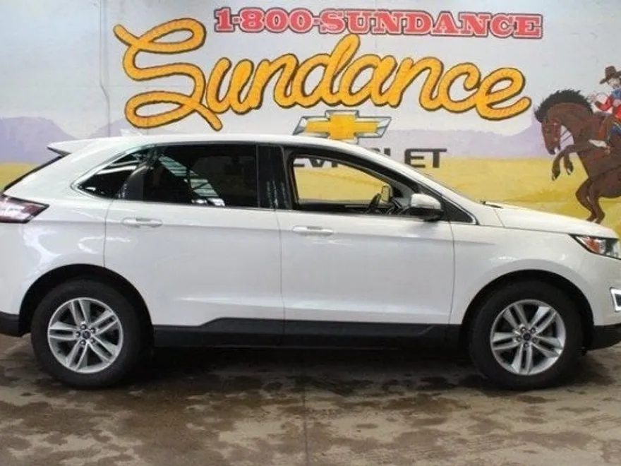 2016 Ford Edge SEL photo 1
