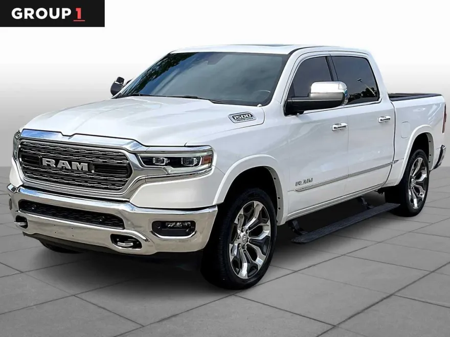 2022 Ram 1500 Limited photo 1