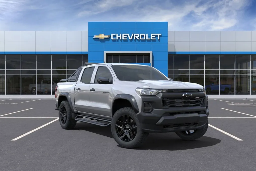 2025 Chevrolet Colorado Trail Boss photo 1