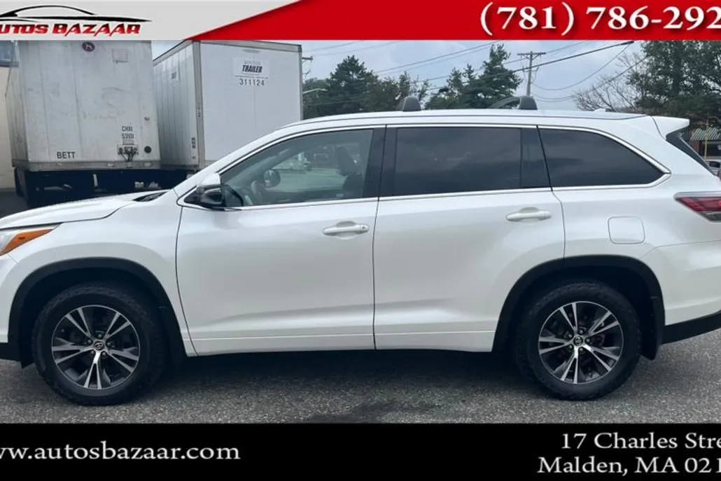2016 Toyota Highlander XLE photo 1