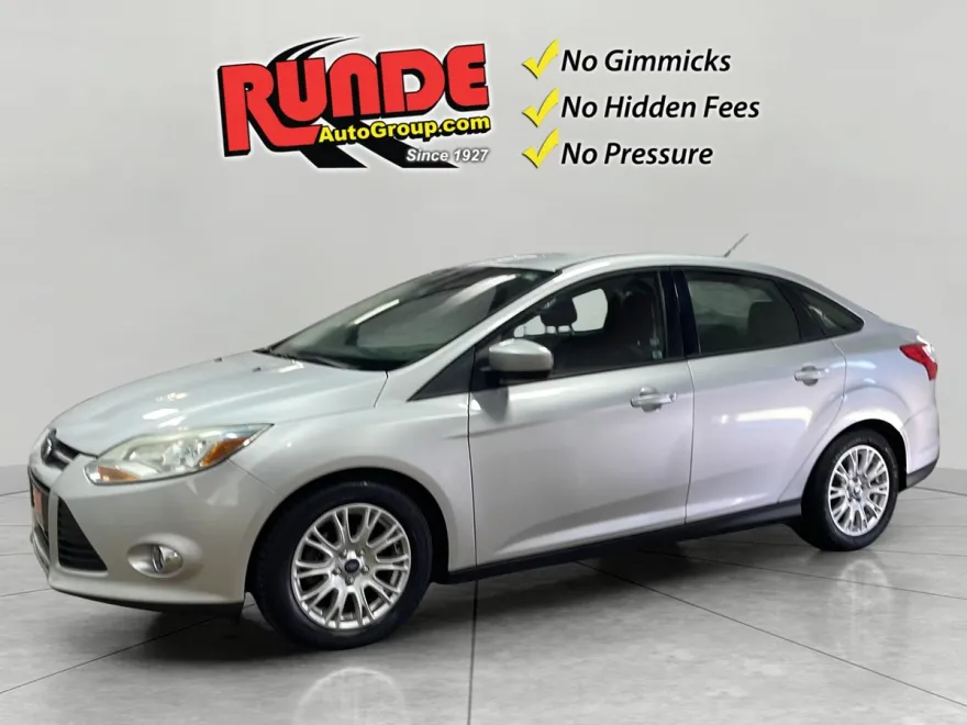2012 Ford Focus SE photo 1