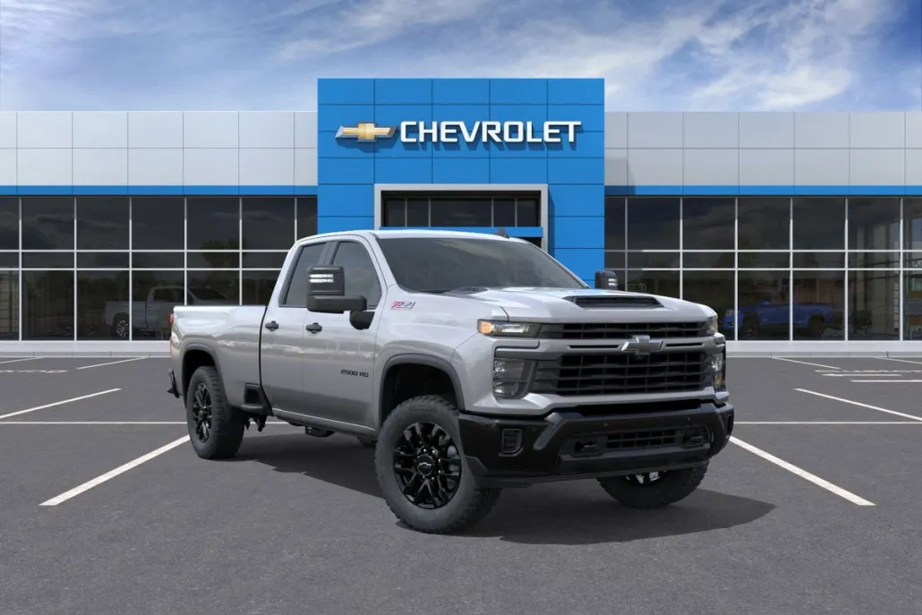 2026 Chevrolet Silverado 2500HD Custom photo 1