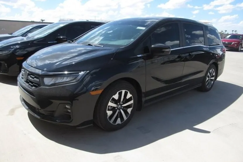2025 Honda Odyssey EX-L photo 1
