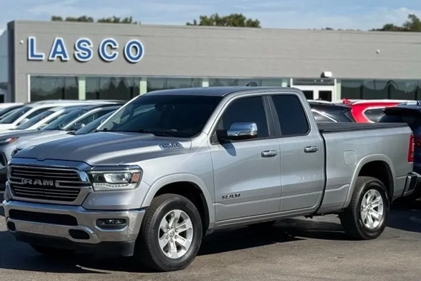 2020 Ram 1500 Laramie photo 1
