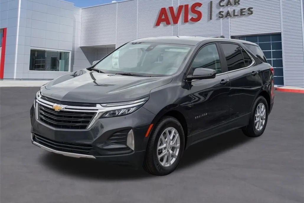 2023 Chevrolet Equinox photo 1