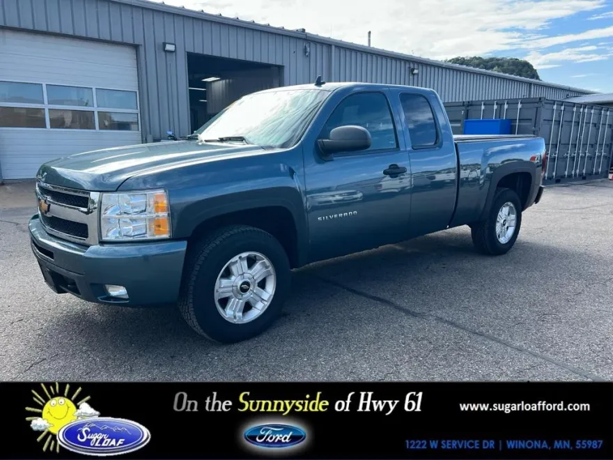 2013 Chevrolet Silverado LT photo 1