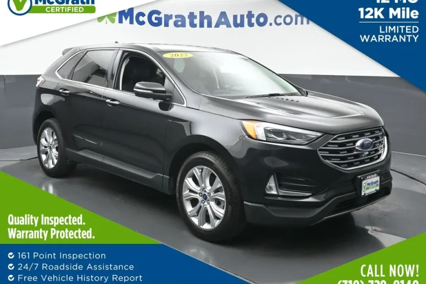 2022 Ford Edge Titanium photo 1