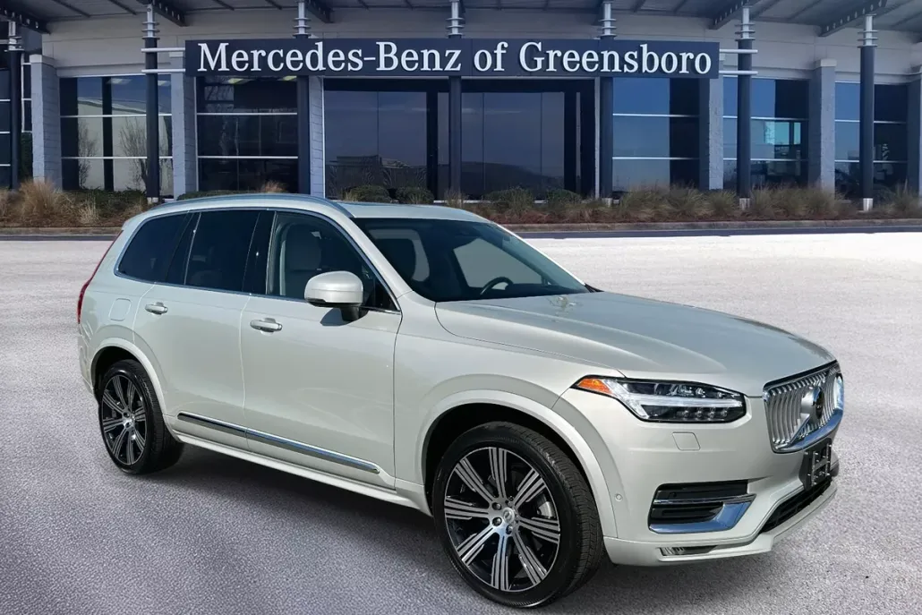 2022 Volvo XC90 T6 AWD Inscription photo 1
