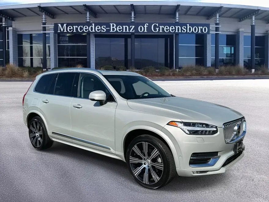 2022 Volvo XC90 T6 AWD Inscription photo 1