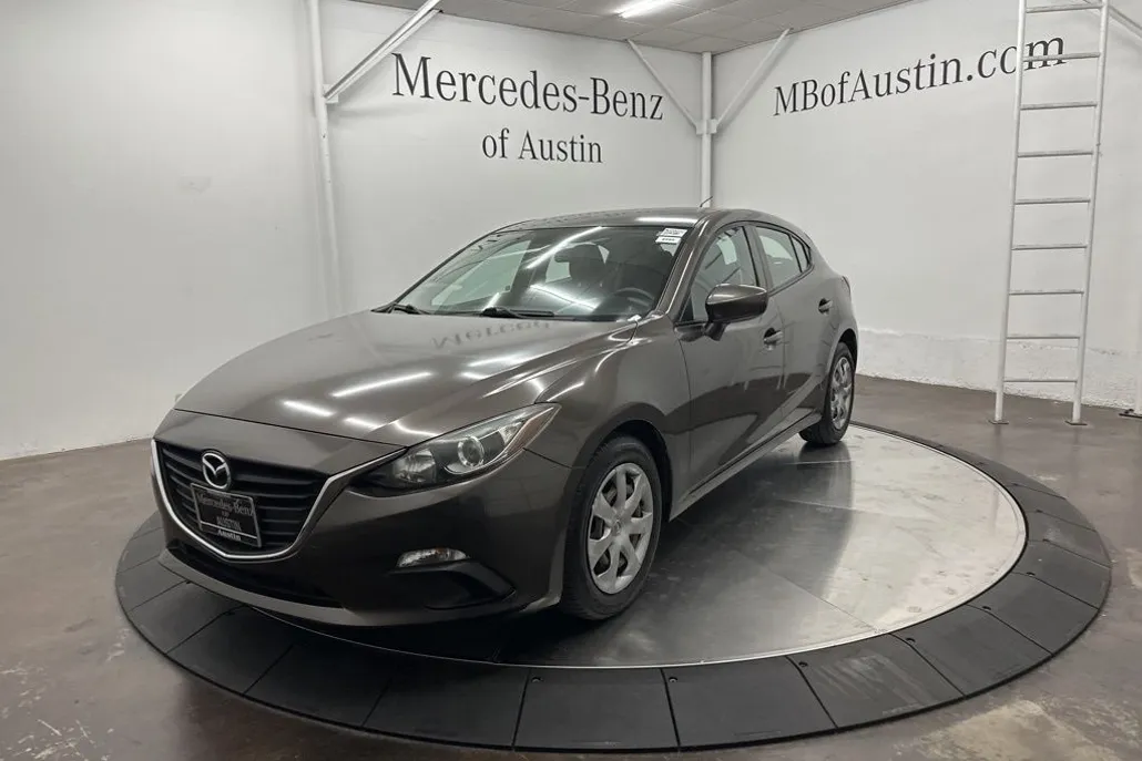 2015 Mazda Mazda3 i Sport photo 1