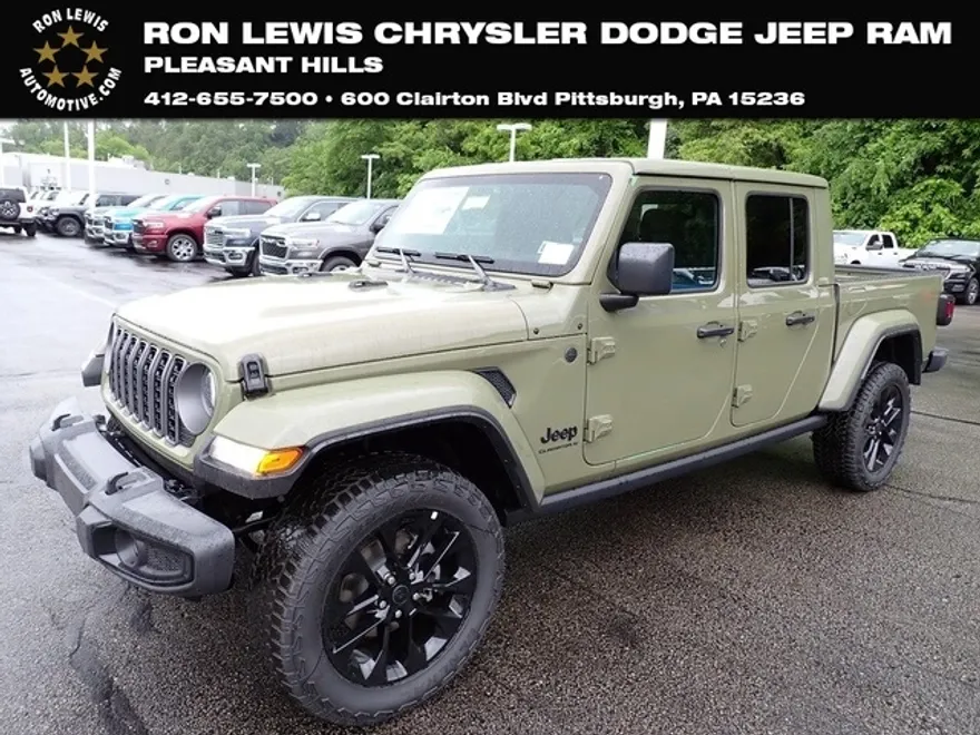 2025 Jeep Gladiator Sport photo 1
