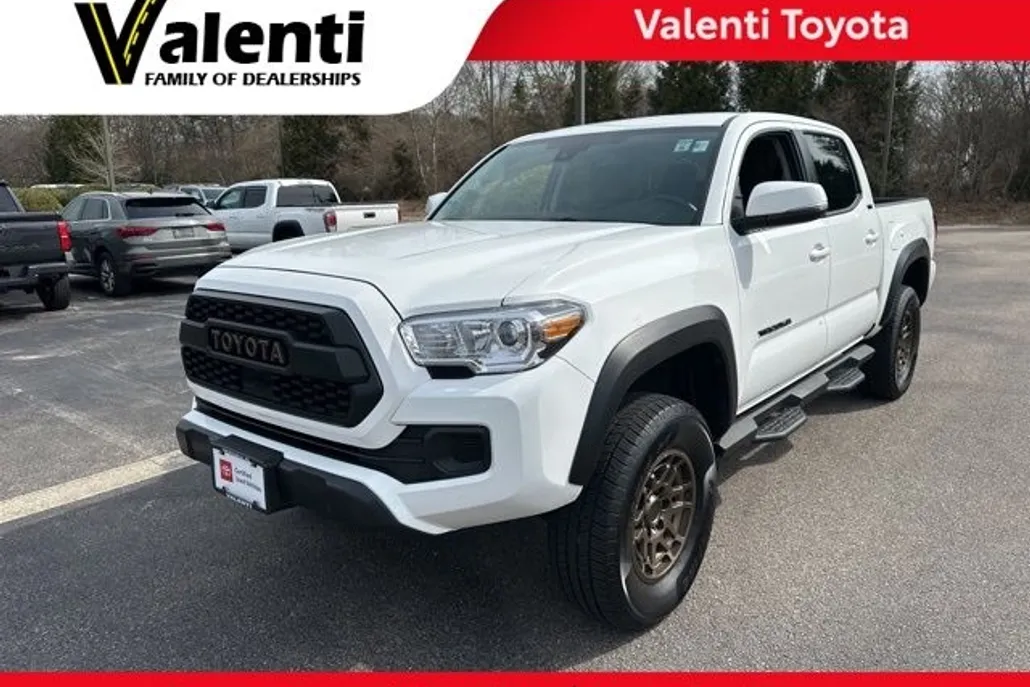 2023 Toyota Tacoma Trail Edition V6 photo 1