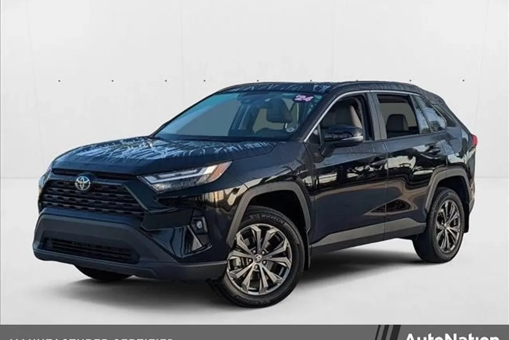 2024 Toyota RAV4 Hybrid XLE Premium photo 1