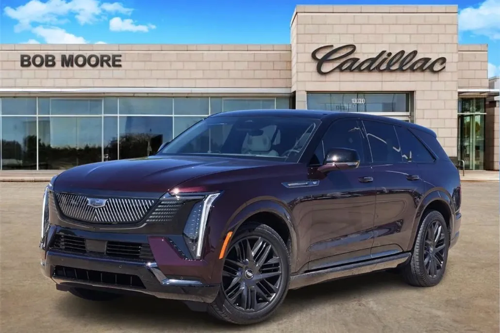 2025 Cadillac Escalade IQ Sport photo 1