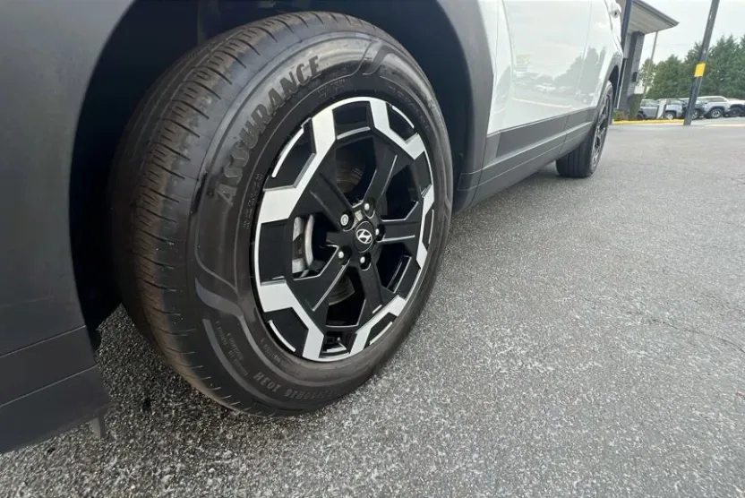2024 Hyundai Santa Fe SEL Sport photo 1